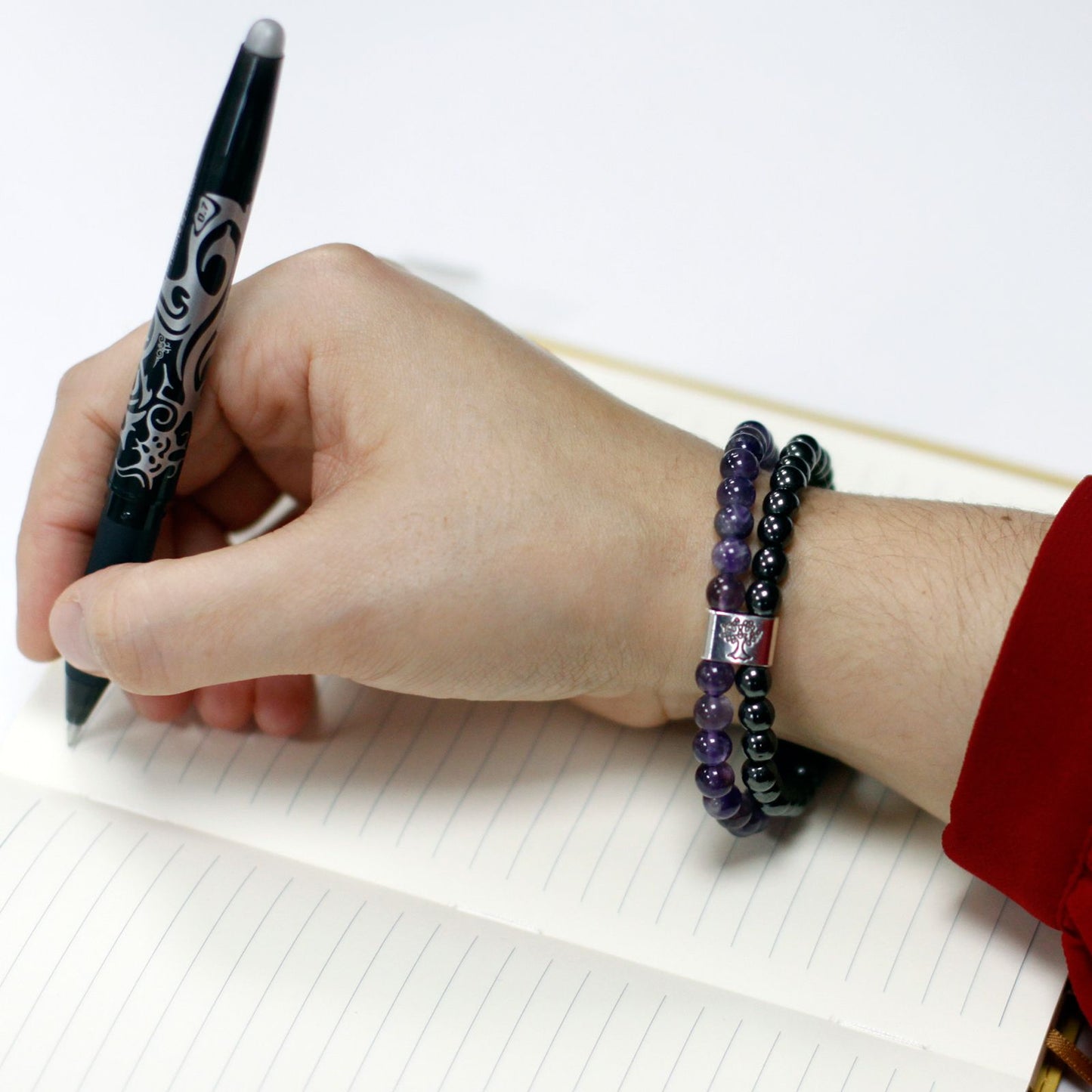Bracciale magnetico con pietre preziose – ametista