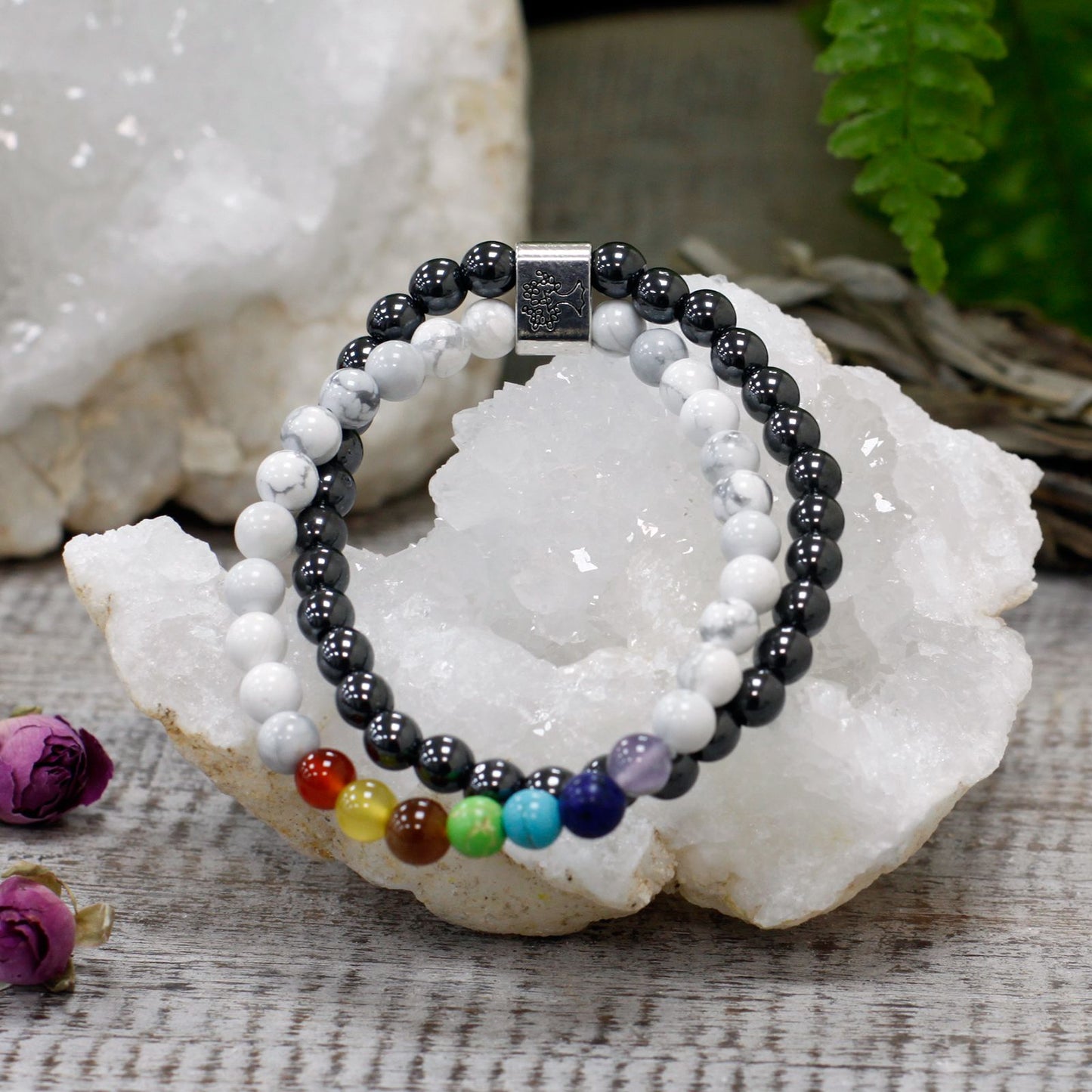 Bracciale magnetico con pietre preziose: howlite bianca (chakra)