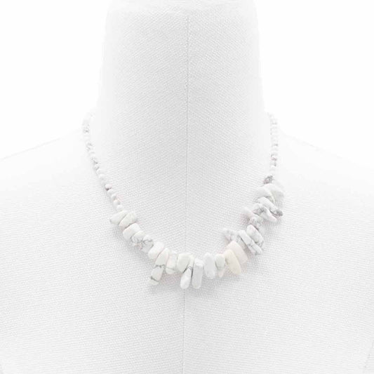 Collana con pietra allungata – diaspro bianco