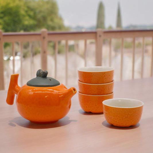Set teiera arancione alle erbe – Teiera e quattro tazze