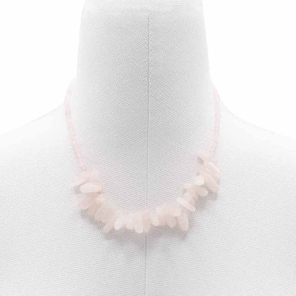 Collana con pietra allungata – quarzo rosa