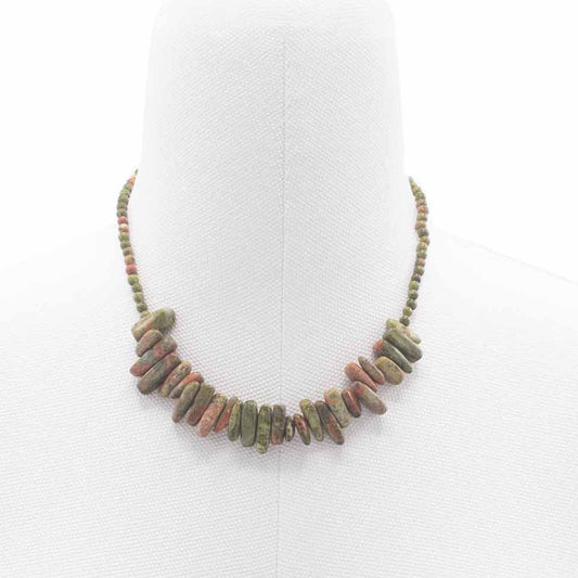 Collana con pietra allungata – agata muschiata
